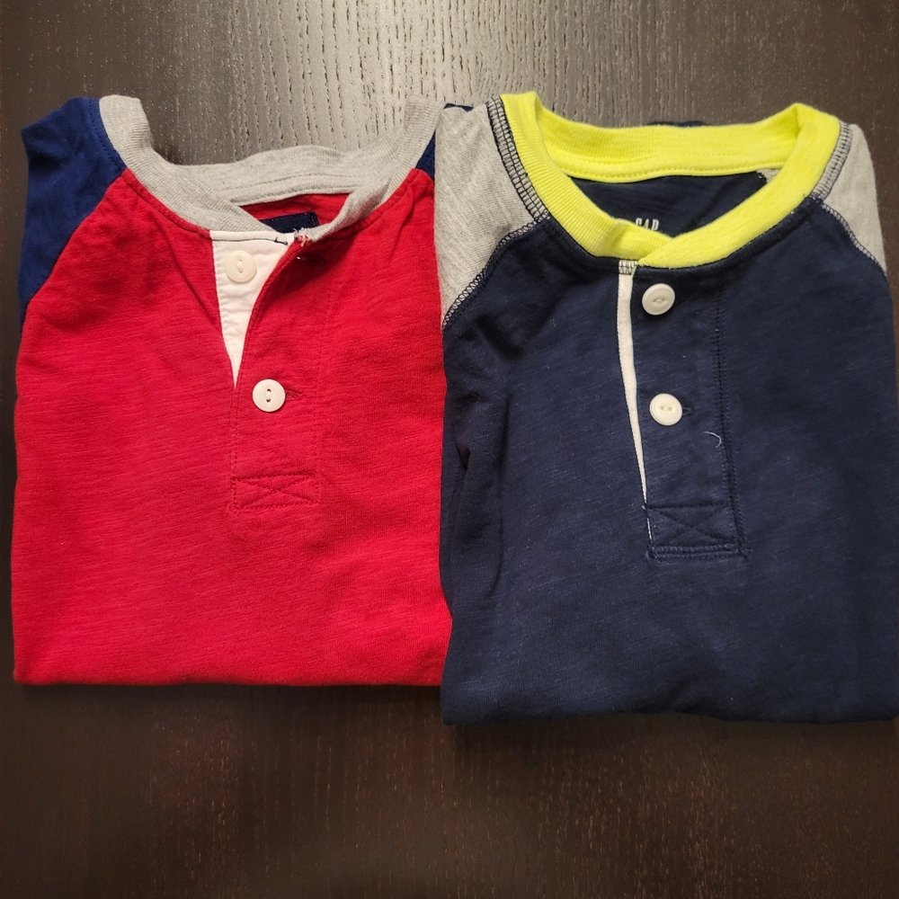 Boys GAP long sleeves